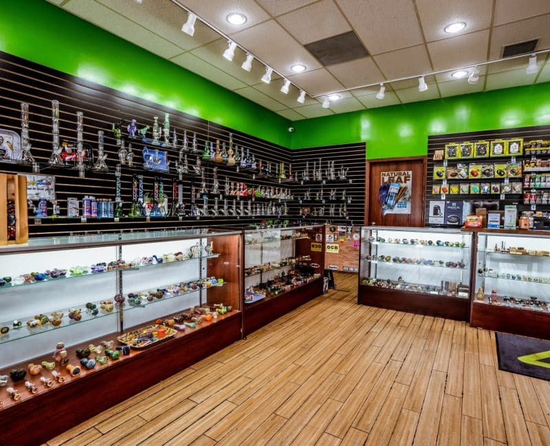 42 Degrees water pipes, hand pipes, and smoking accessories